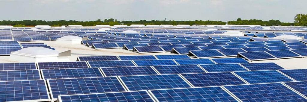 energía solar mantenimiento de paneles solares